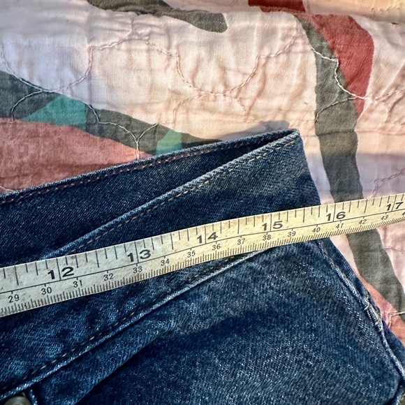 L.L. Bean Double L Relaxed High Waisted Jeans - Picture 7 of 8